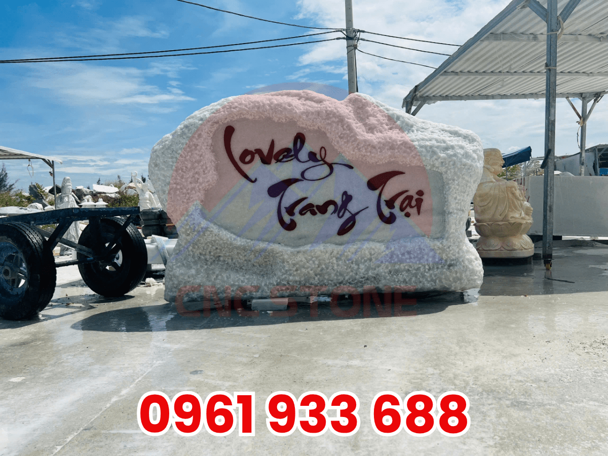 Dự án Bảng hiệu đá "Lovely Trang Trại" - Tỉnh Phú Thọ, Việt Nam