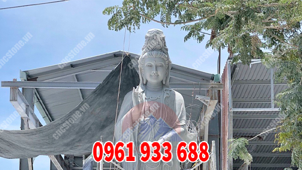 Tượng QUAN ÂM BỒ TÁT cao 5m chuẩn bị lắp đặt tại An Giang