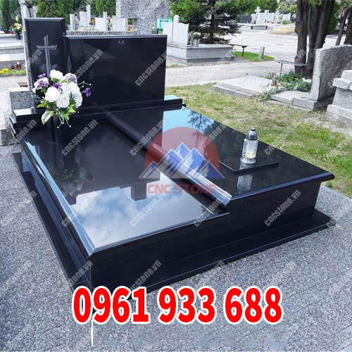 M2 Mộ công giáo